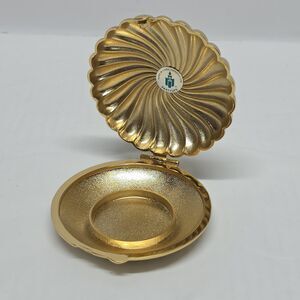 VINTAGE BRASS COMPACT TRAVEL TEA LIGHT HOLDER CLAM SHELL by PARTYLITE Boho Chic